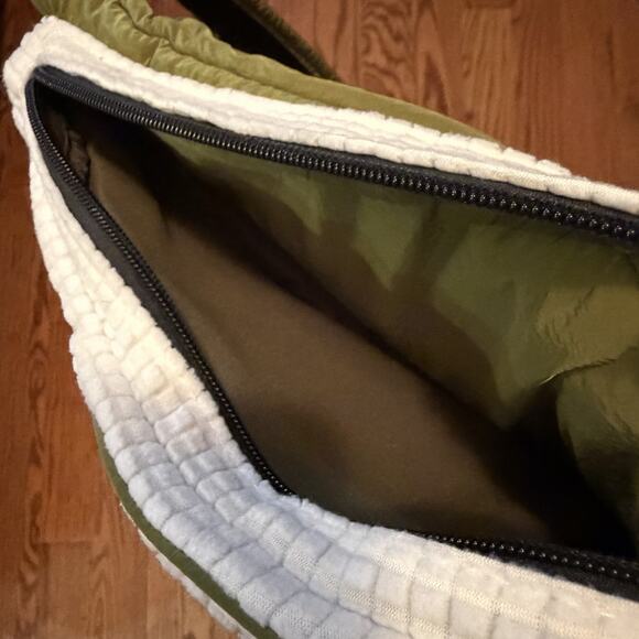 Free People Movement Cold Shoulder Sling Bag Olive Green Ivory Pockets NWOT - Picture 9 of 15